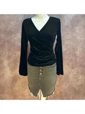 MSK Velvet Faux Wrap Surplice Long Sleeve‎